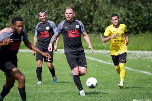 SVM um Sven Eiler, Daloglu Niyazi und Victory Erhahon in Plittersdorf ohne Punkte im Gepäck